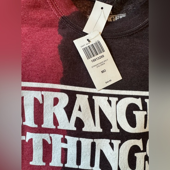 NWT Stranger things Tie-Dye sweat shirt Women’s size Med New with Tags - Picture 8 of 9